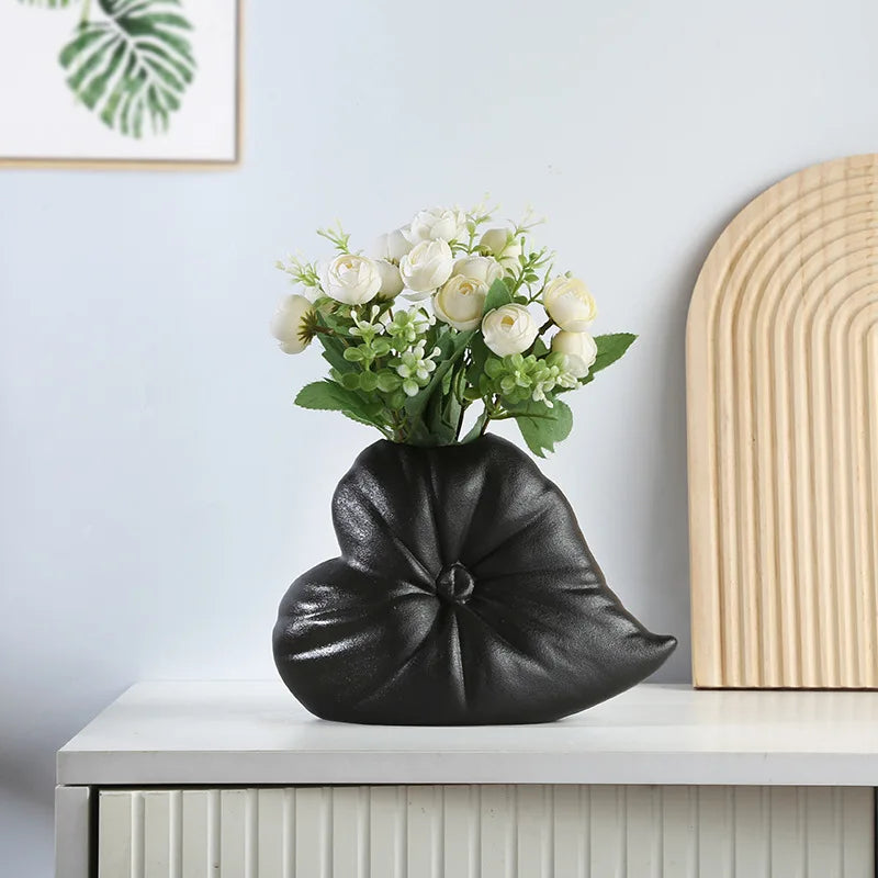 Afralia™ Fluffy Heart Vase: Ceramic Handicraft Home Decor Accessory