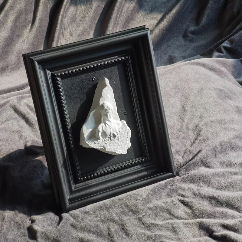 Afralia™ Stereo Abstract Figure Relief Sculpture Wall Decor Frame