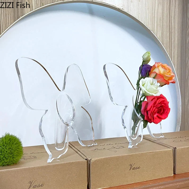 Afralia™ Transparent Butterfly Vase for Desk Decoration and Floral Arrangement