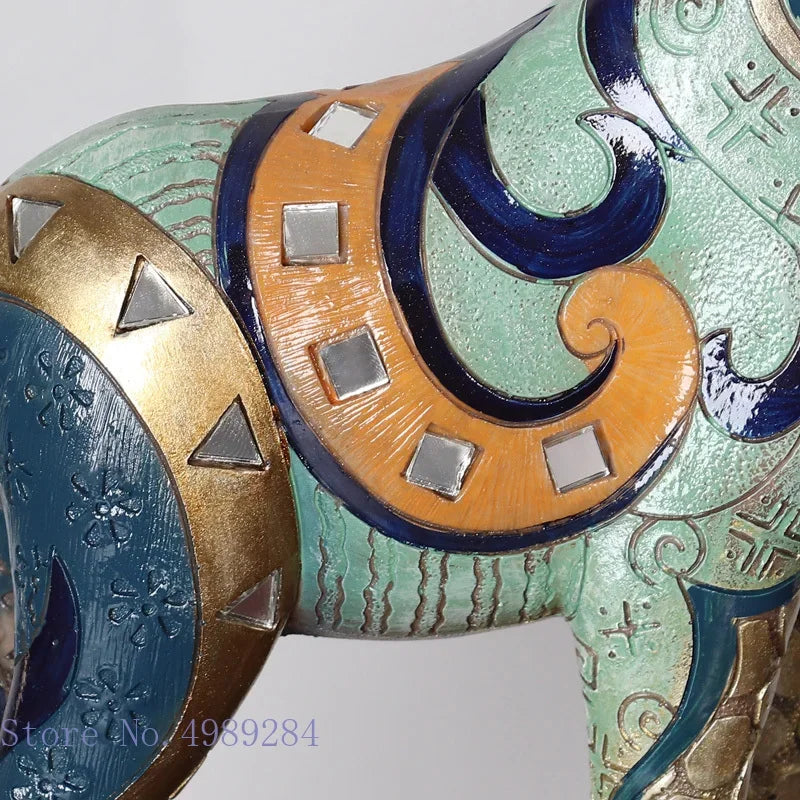 Afralia™ Giraffe Mother and Child Painted Sculpture - Modern Home Decoration Golden Ornament