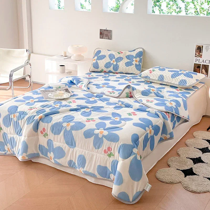 Afralia™ Cool Summer Blanket Set with Latex Bed Mat - Lightweight Breathable Comforter Bedding