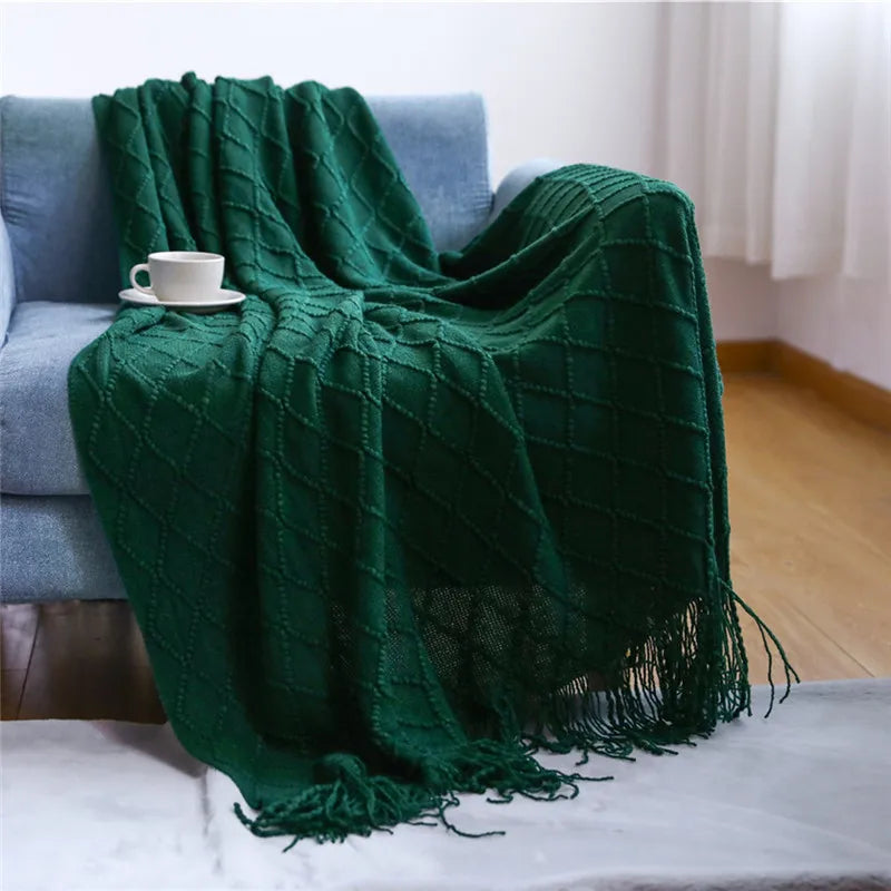 Afralia™ Plaid Knit Throw Blanket with Tassels - Cozy Home Decor for Sofa, Bed, or Shawl