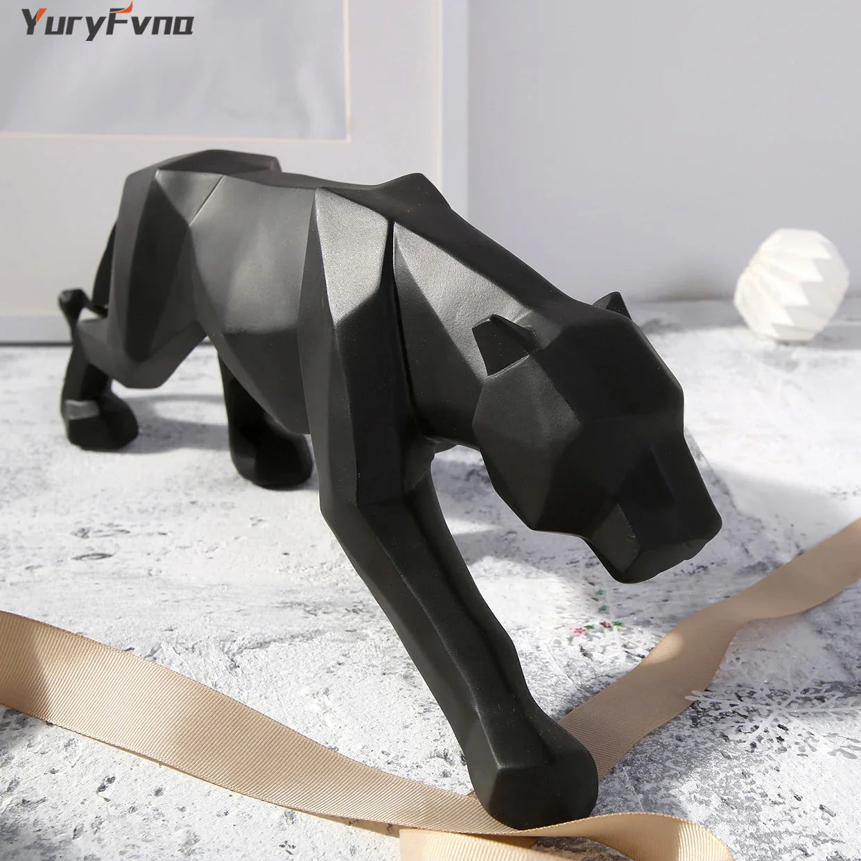Afralia™ Leopard Geometric Resin Statue - Modern Wildlife Panther Sculpture for Home Office