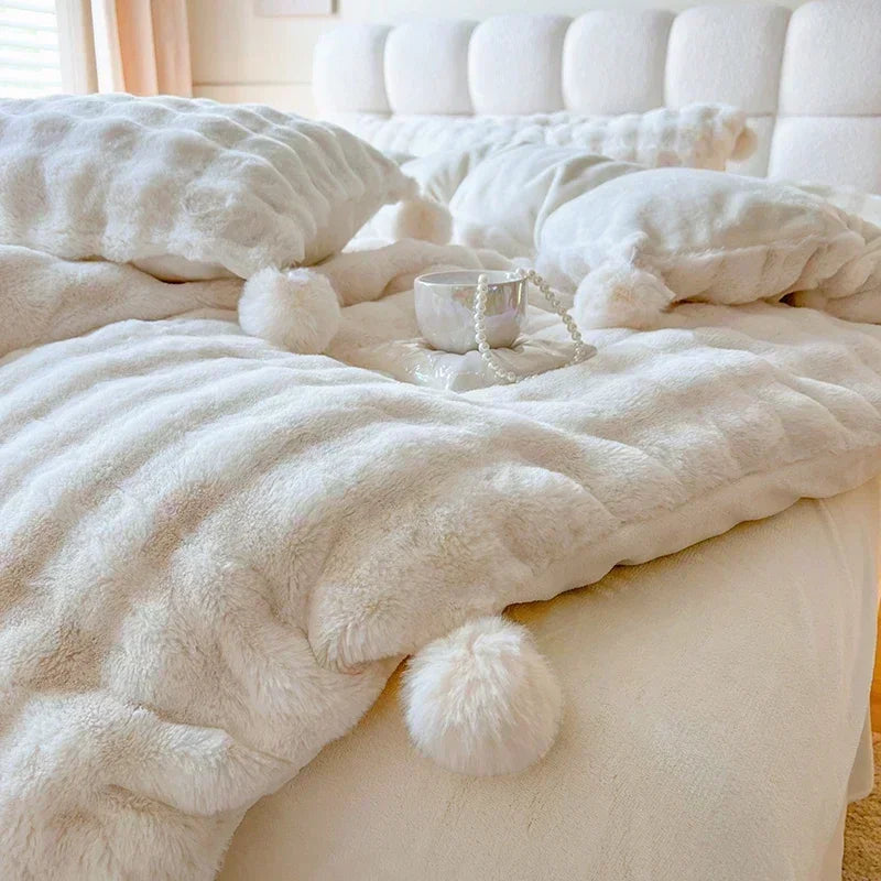 Afralia™ Luxe Tuscan Faux Fur Duvet Set - White Cozy Comfort for Winter