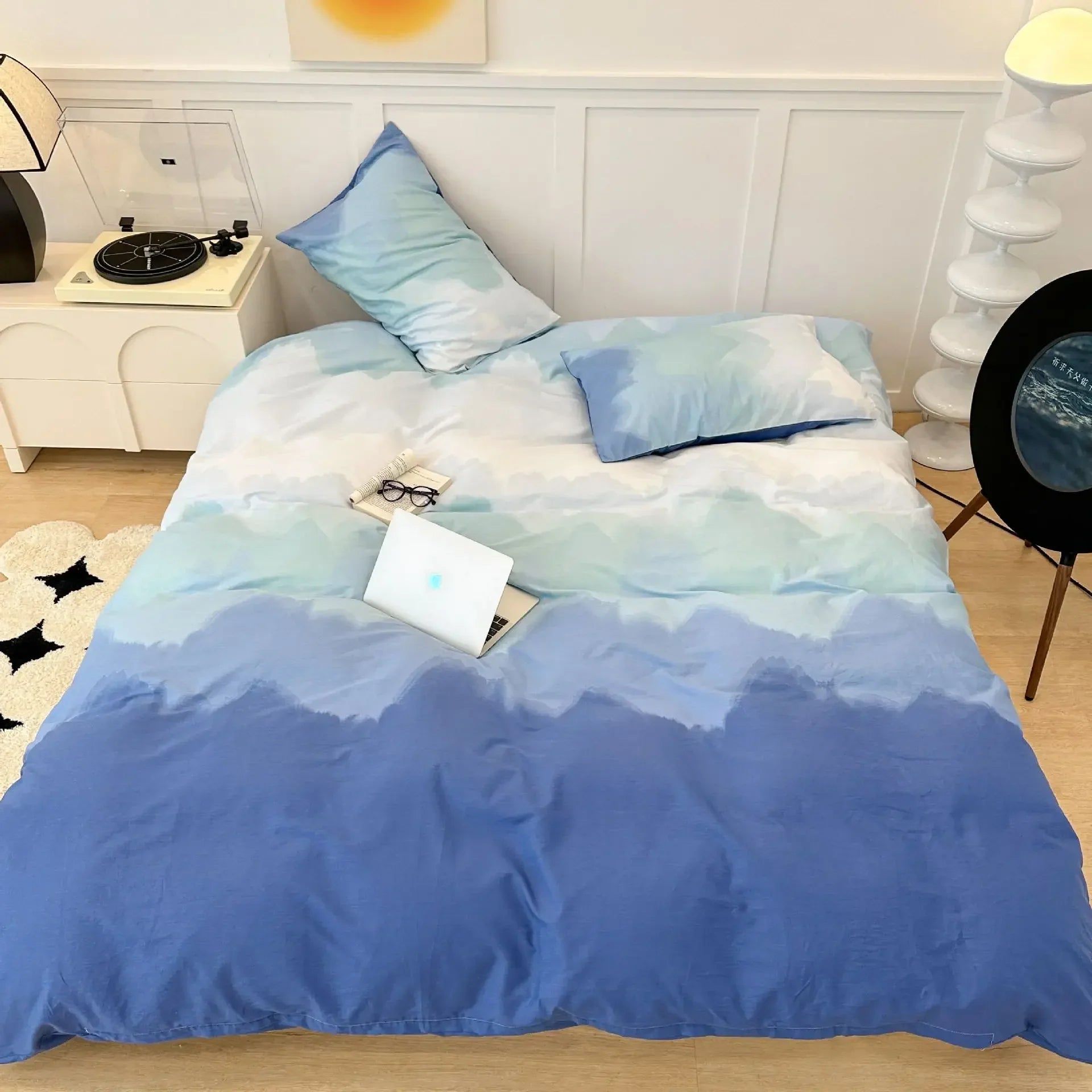 Afralia™ Soft Gradient Print Bedding Set for Student Dorm Home - Nordic Style Sleep Naked Bedclothes