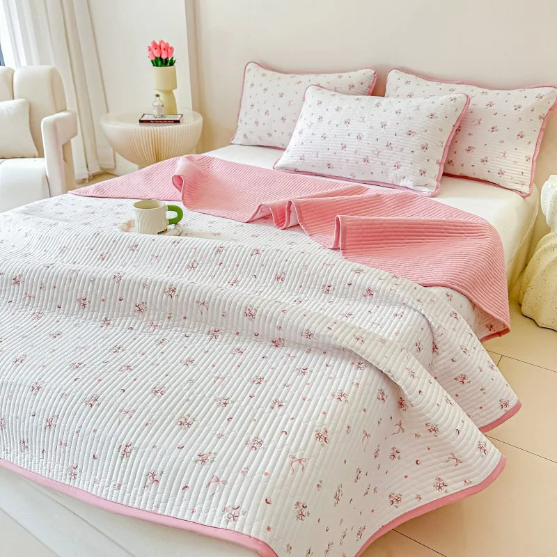 Afralia™ Rural Floral Print Reversible Quilted Bedspread for All Seasons