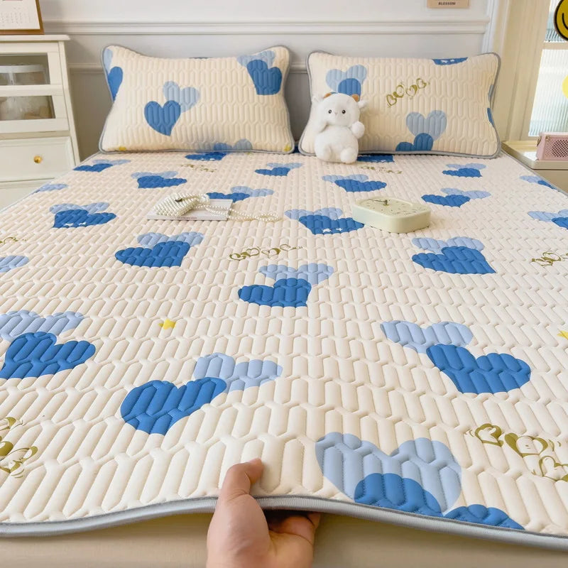 Afralia™ Super Thick Latex Queen Mattress Pad for Cool Summer Nights