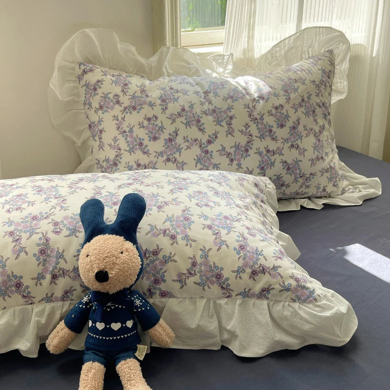 Afralia™ Small Floral Lace Ruffles Princess Bedding Set with Vintage Charm