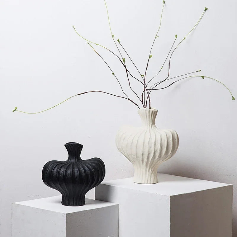 Afralia™ Fringe Heterophore Vase - Handcrafted Porcelain Floral Arrangement Ornament