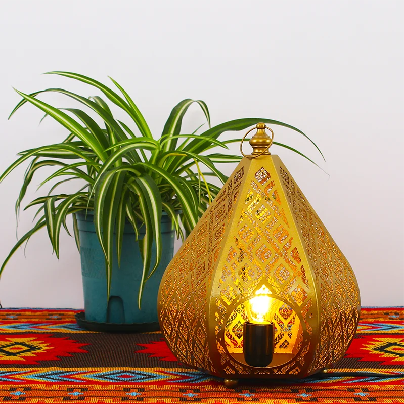 Afralia™ Gourd Candle Holder: European Retro Light Luxury Table Decor Ornament