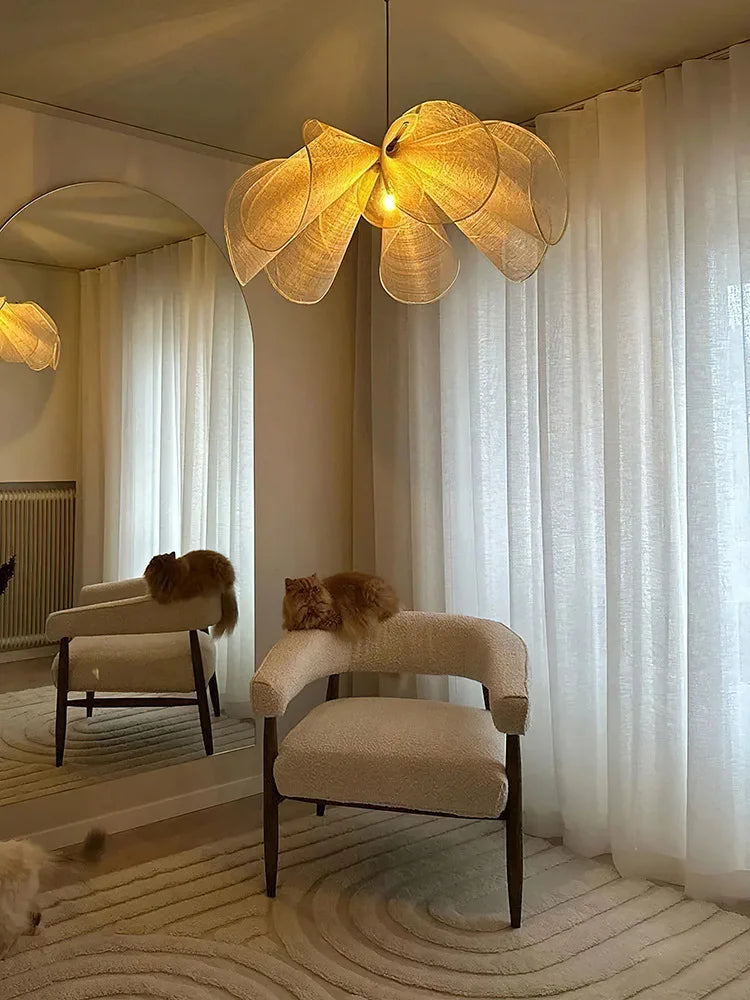 Afralia™ Flower Chandelier Pendant Light with E27 Bulb for Living Dining Room