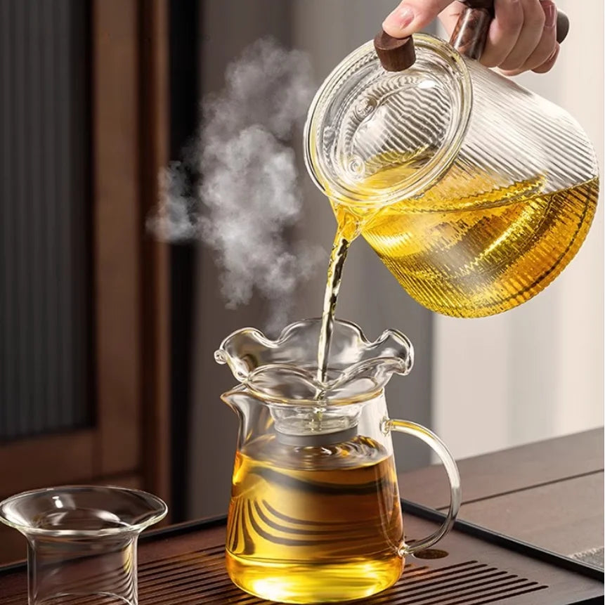 Afralia™ Glass Teapot 900ML with Wooden Handle for Puer Kung Fu Tea
