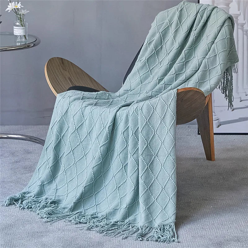 Afralia™ Plaid Knit Throw Blanket with Tassels - Cozy Home Decor for Sofa, Bed, or Shawl