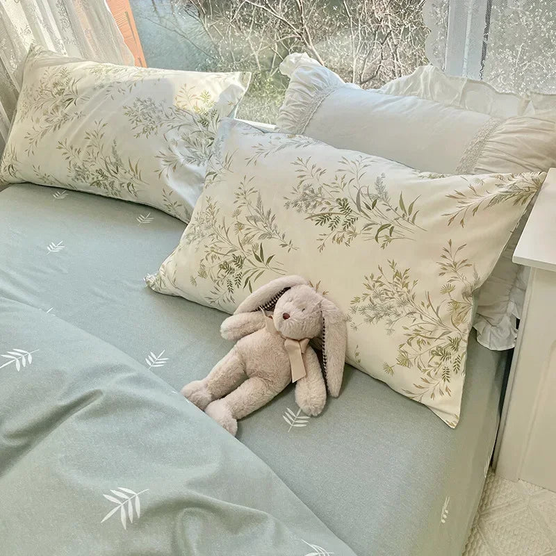 Afralia™ Floral Print Queen Cotton Bedding Set with Soft Duvet Cover and Sheets