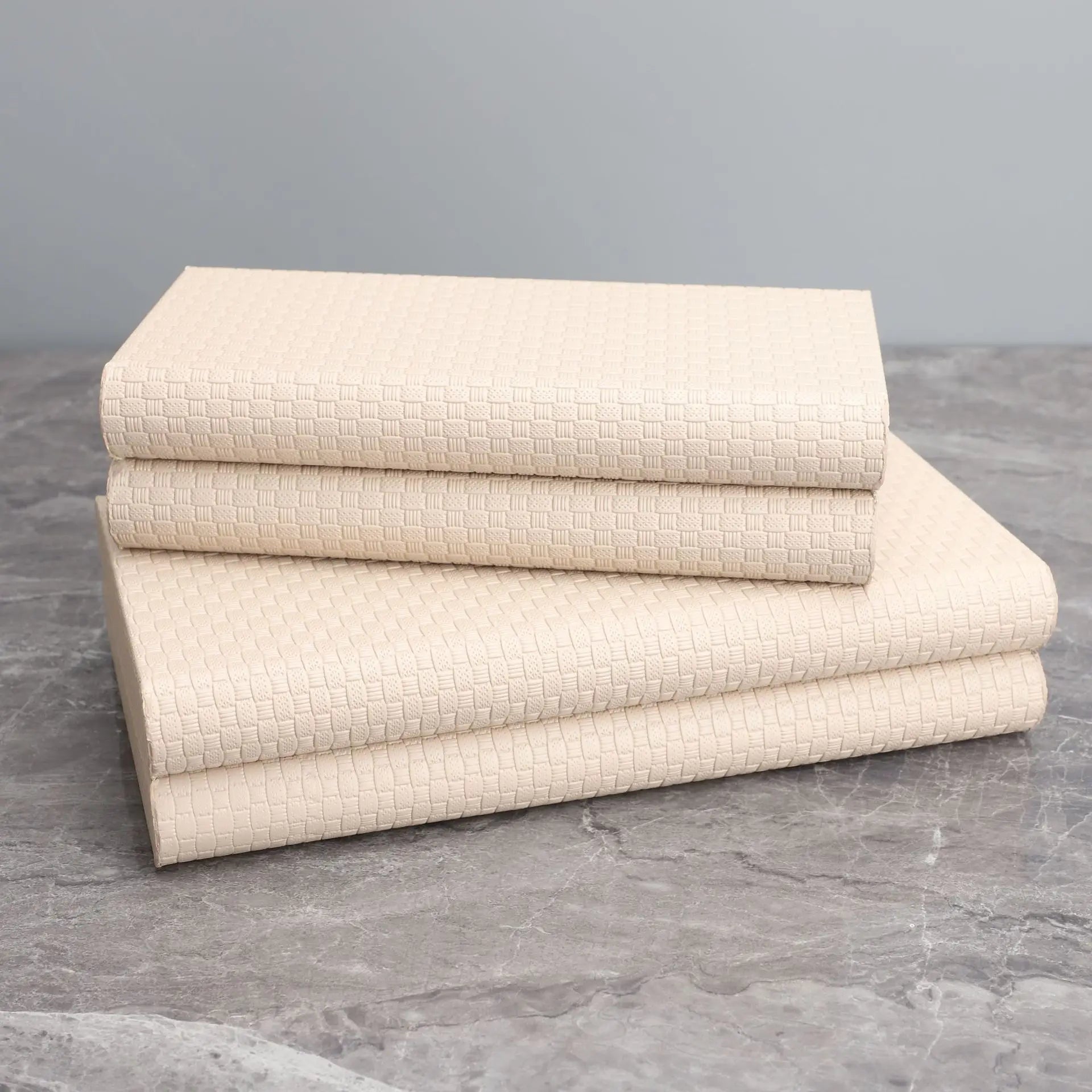 Afralia™ Checkered Leather Jewelry Box: Stylish Desktop Storage Container & Home Decor