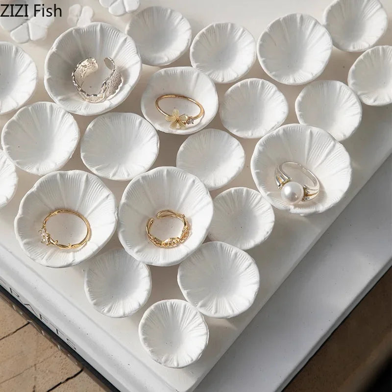 Afralia™ White Flower Wall Hanging: Artistic Living Room Decor & Floral Ornaments