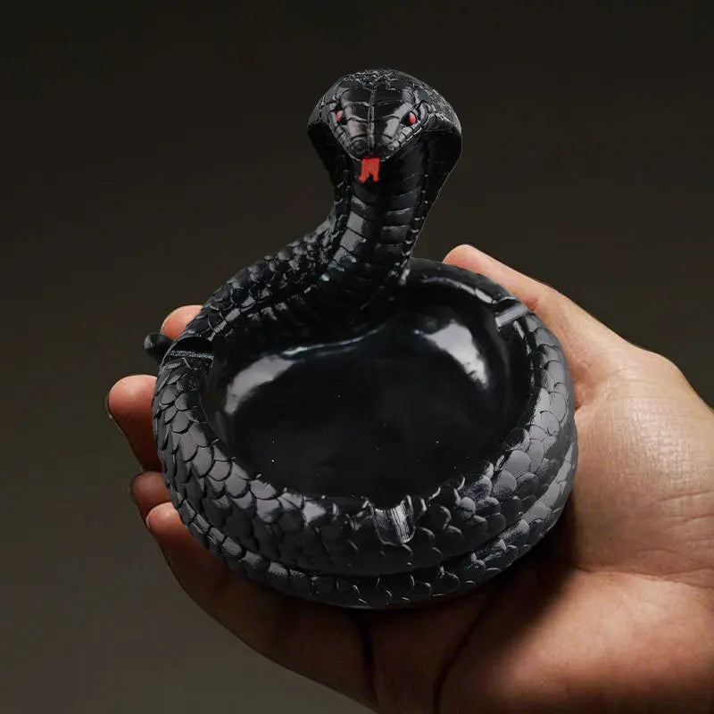 Afralia™ Pink Lips Ashtray: Stylish Smoking Accessories for Weed, Office Table, or as a Gift