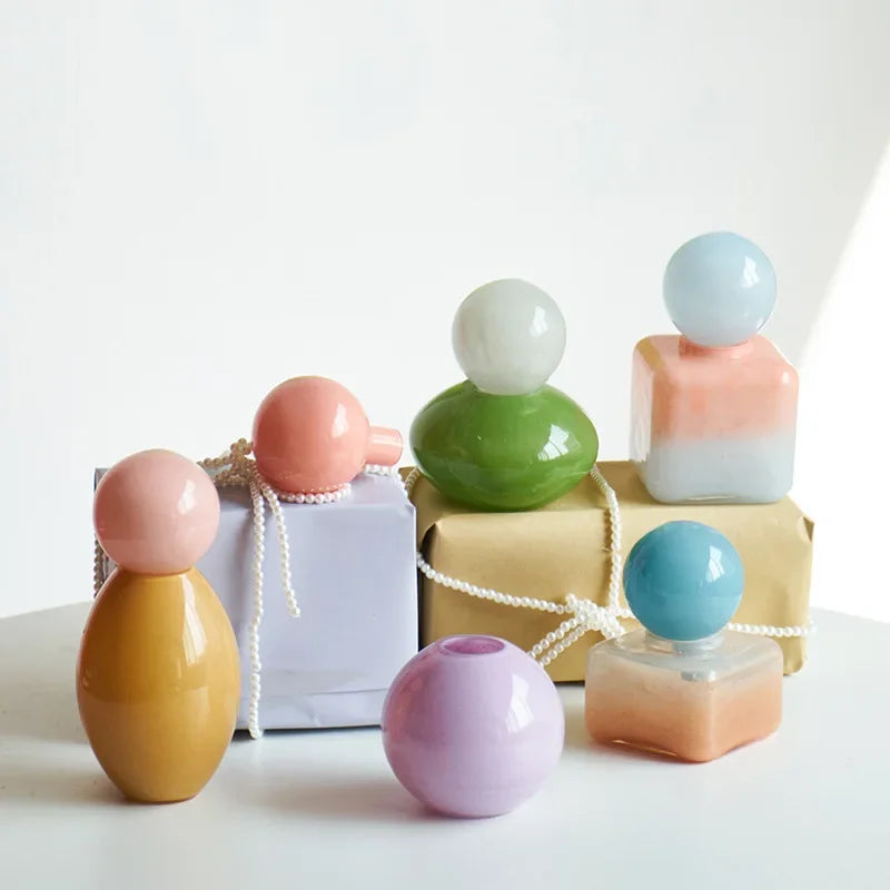 Afralia Geometric Sphere Glass Vase with Lid, Desktop Storage Container