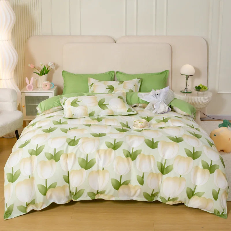 Afralia™ Animal Pattern Bedding Set - King/Queen Size Quilt Set for Comfortable Home.