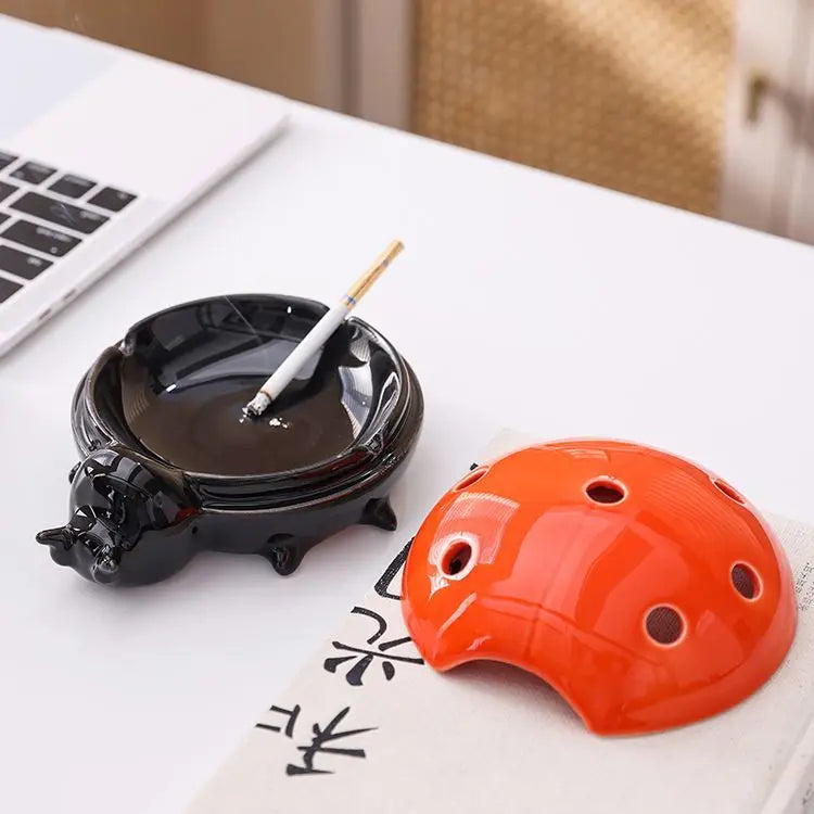 Afralia™ Seven Star Ladybug Ashtray: Cartoon Animal Ceramic Car Decor Gift