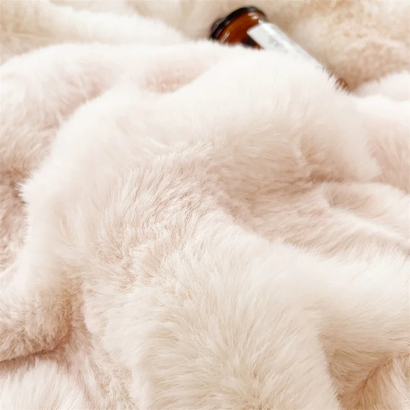 Afralia™ Velvet Fleece Princess Bedding Set in Pink Purple Grey Gradient, Luxury Duvet Cover & Faux Rabbit Fur
