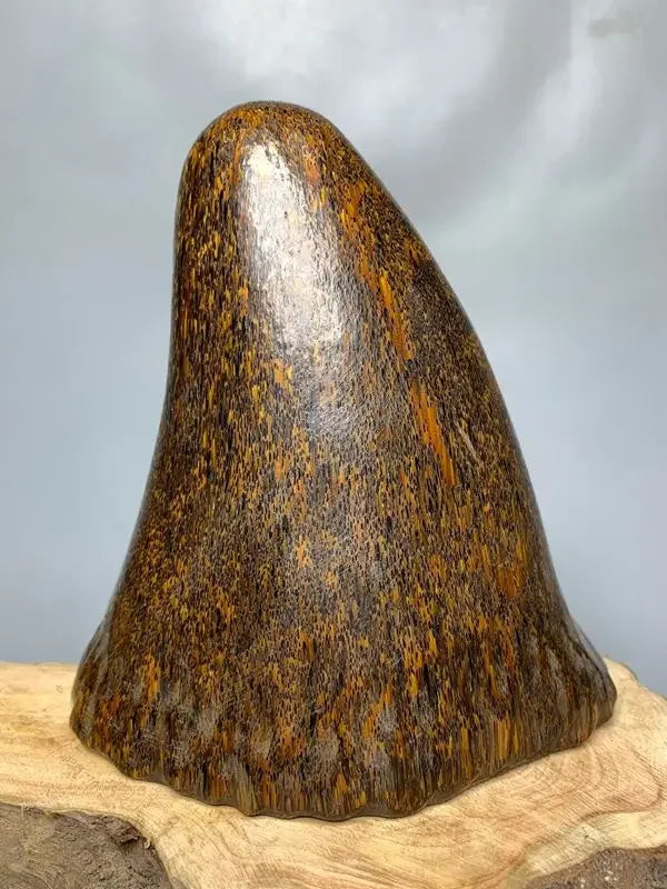 Afralia™ Ox Horn Statue Sculpture - Handcrafted Natural Ox Horn Sculpture