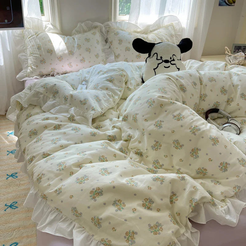 Afralia™ Small Floral Lace Ruffles Princess Bedding Set with Vintage Charm
