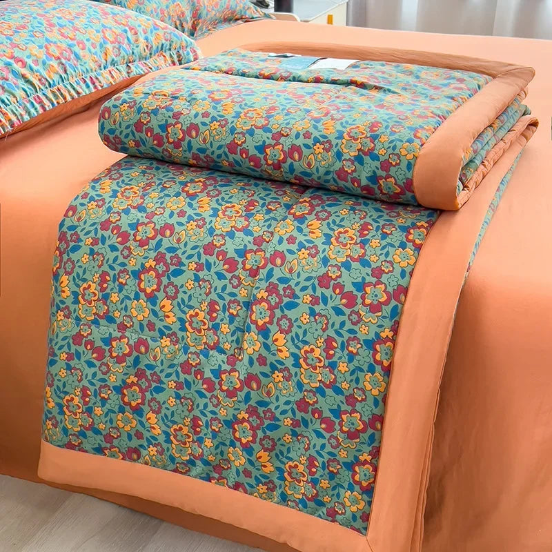 Afralia™ Retro Print Summer Cooling Comforter for Queen/King Beds