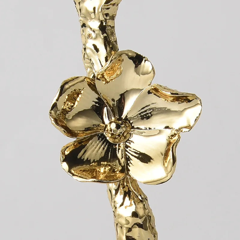 Afralia™ Crystal Rose Decor, Light Luxury Gifts, TV & Wine Cabinet Decor, Office Ornaments.