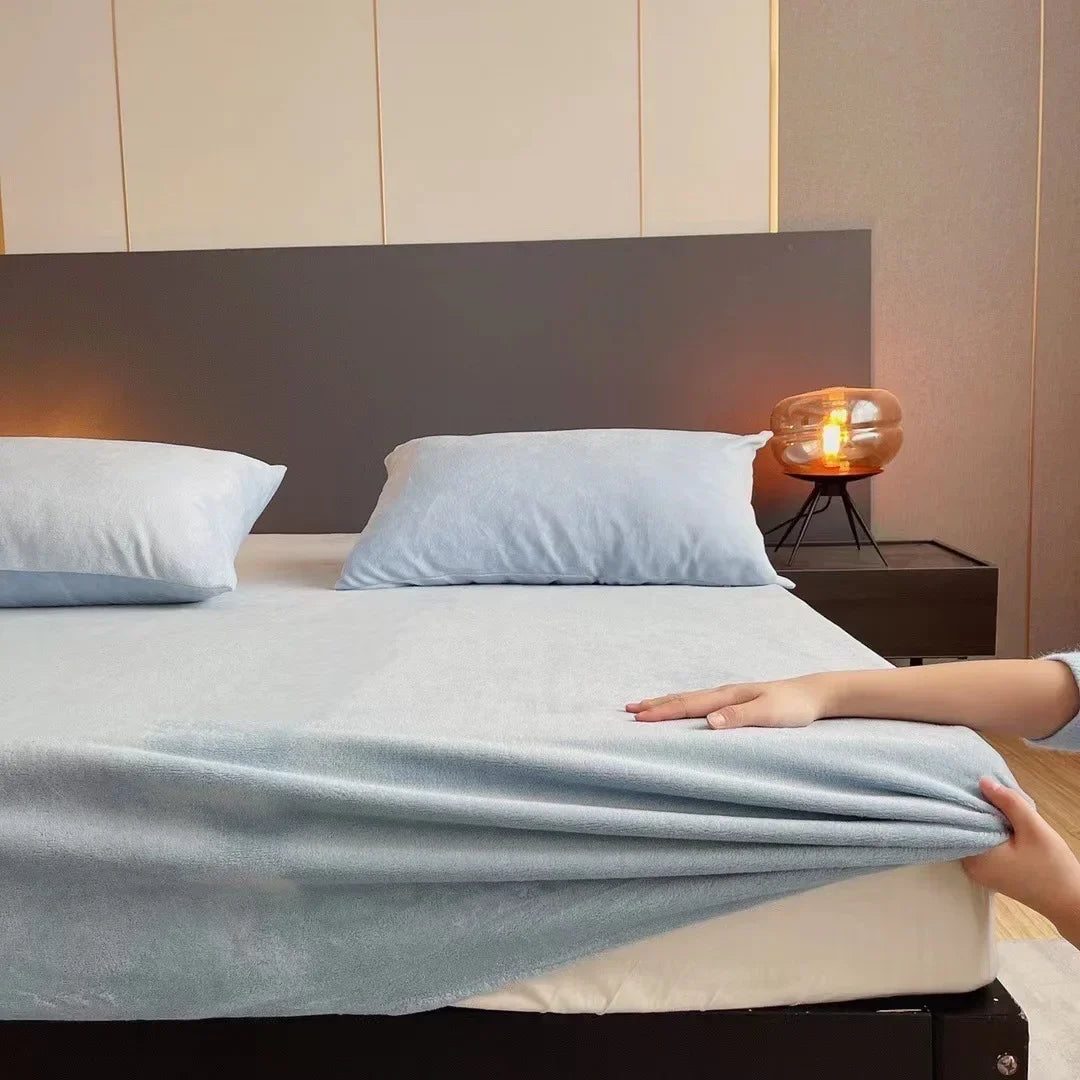 Afralia™ Cozy Flannel Queen Bed Sheet | Soft Fitted Coral Fleece Mattress Cover | Plush Winter Bedsheet