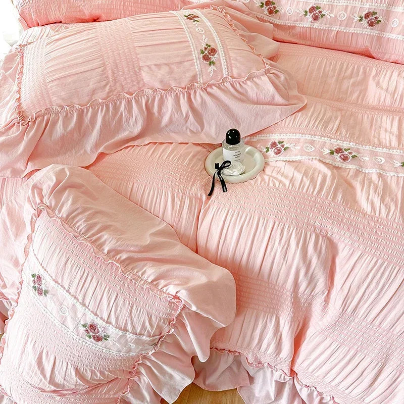 Afralia™ Princess Pink Lace Gauze Bedding Set Queen Duvet Cover Elegant Ruffled Comforter