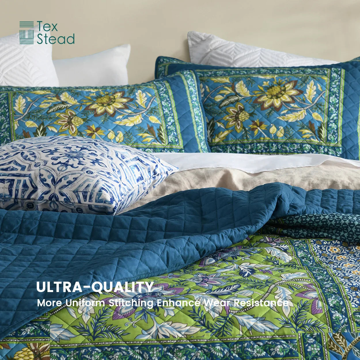 Afralia™ Christmas Twin Quilt Set - Red Printed Patchwork Polyester Bedding