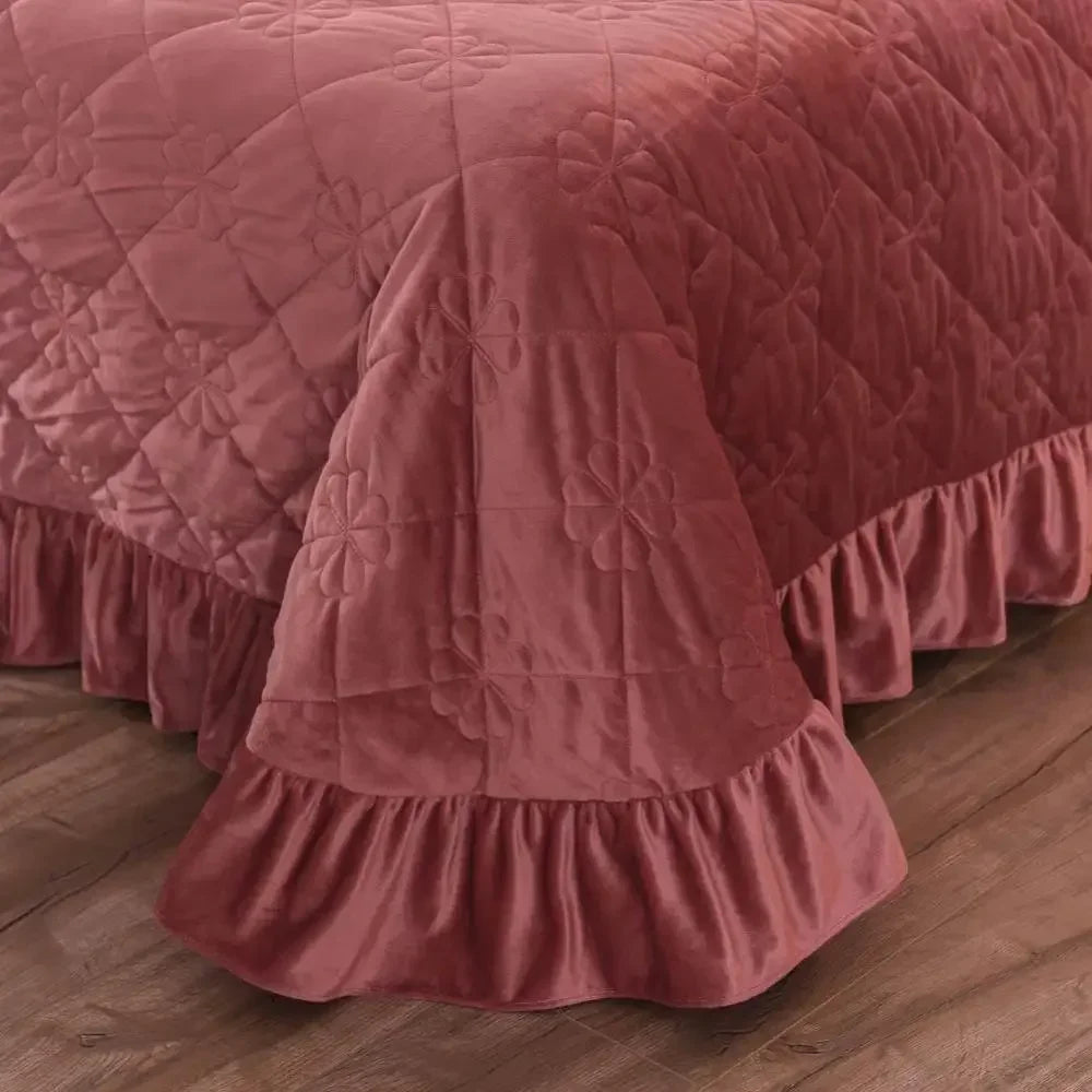 Afralia™ Nordic Pink Velvet Quilting Bedspread Set with Pillowcases