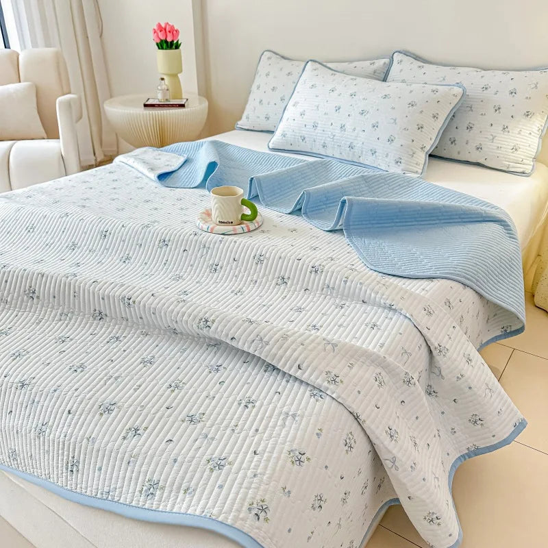 Afralia™ Rural Floral Print Reversible Quilted Bedspread for All Seasons