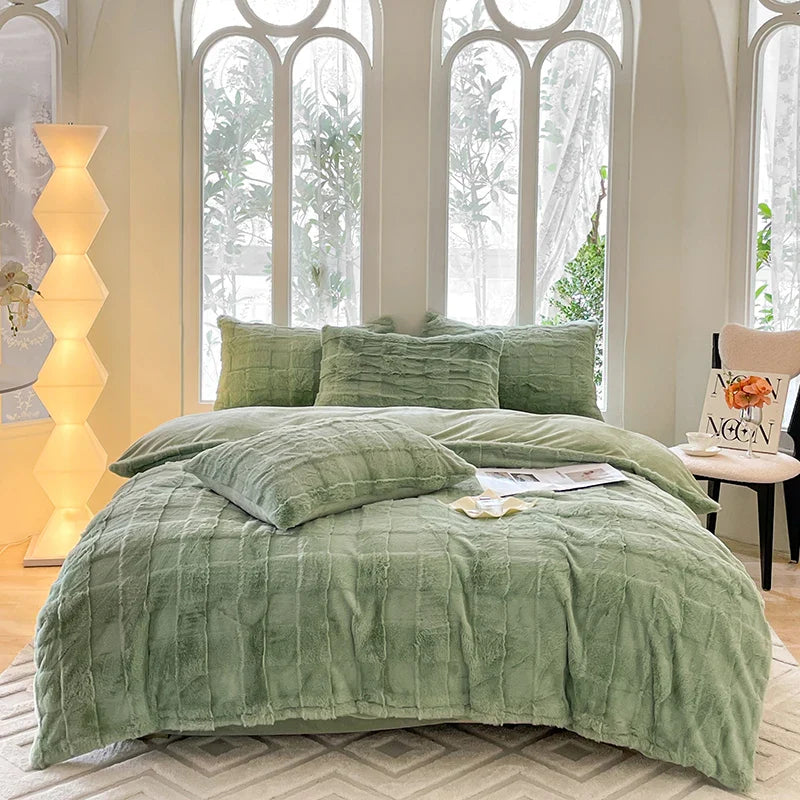 Afralia™ Velvet Fleece Bedding Set: Duvet Cover, Blanket, Sheet, Pillowcases in Caramel Brown Fur