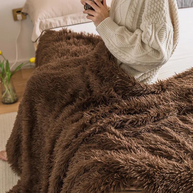 Afralia™ Peacock Velvet Plush Blanket: Soft & Cozy Sofa Cover, Simple Fluffy Bedroom Throw