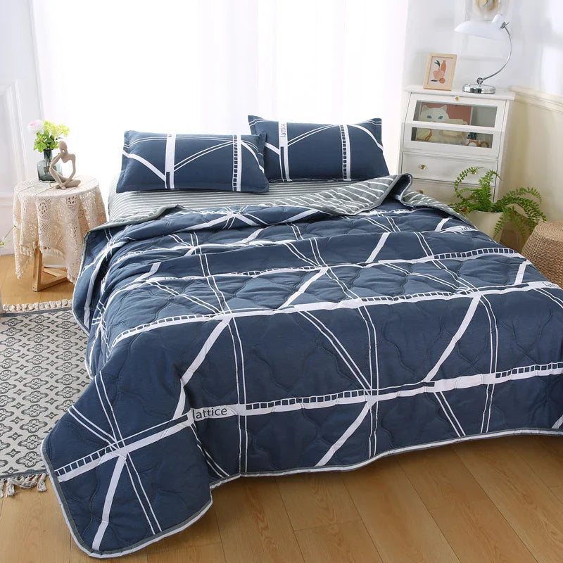 Afralia™ Daisy Print Quilted Summer Quilt Set in Soft Breathable Fabric