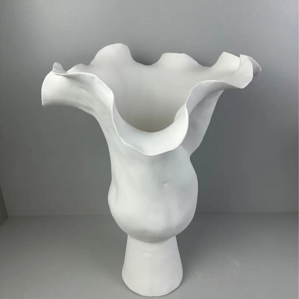 Afralia™ White Ceramic Tulip Vase for Floral Arrangement and Home Decoration