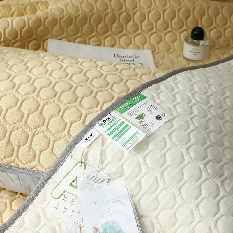 Afralia™ Ultra-thick Natural Latex Bed Mat with Lyocell Fabric for Cool Sleep