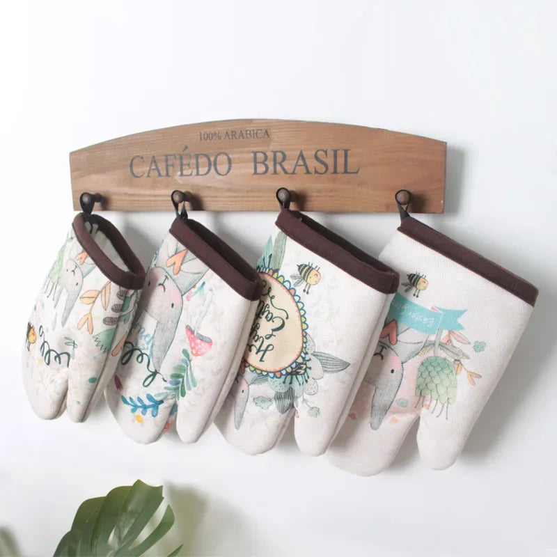 Afralia™ Rabbit Insulation Oven Mitts - Cartoon Animal Series Baking Gloves for Kitchen