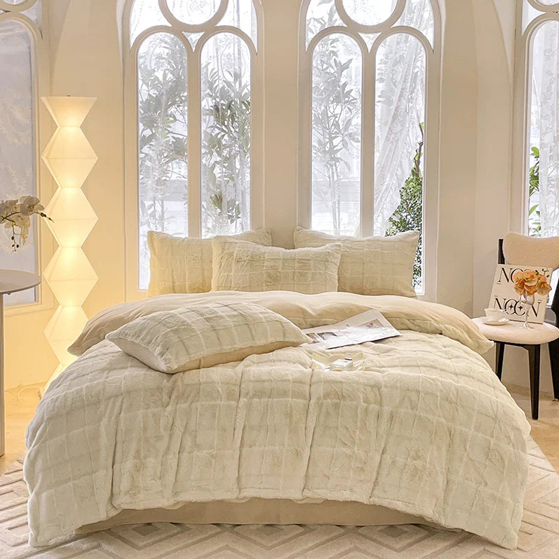 Afralia™ Velvet Fleece Bedding Set: Duvet Cover, Blanket, Sheet, Pillowcases in Caramel Brown Fur