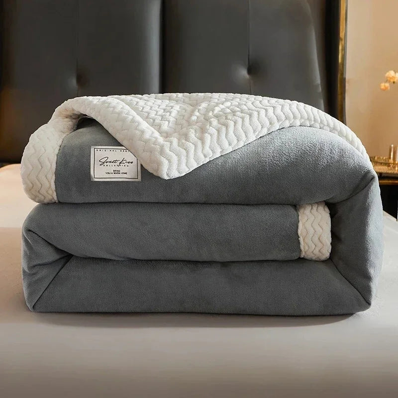 Afralia™ Cozy Winter Fleece Blanket | Queen Size Soft & Warm Duvet Quilt Blanket