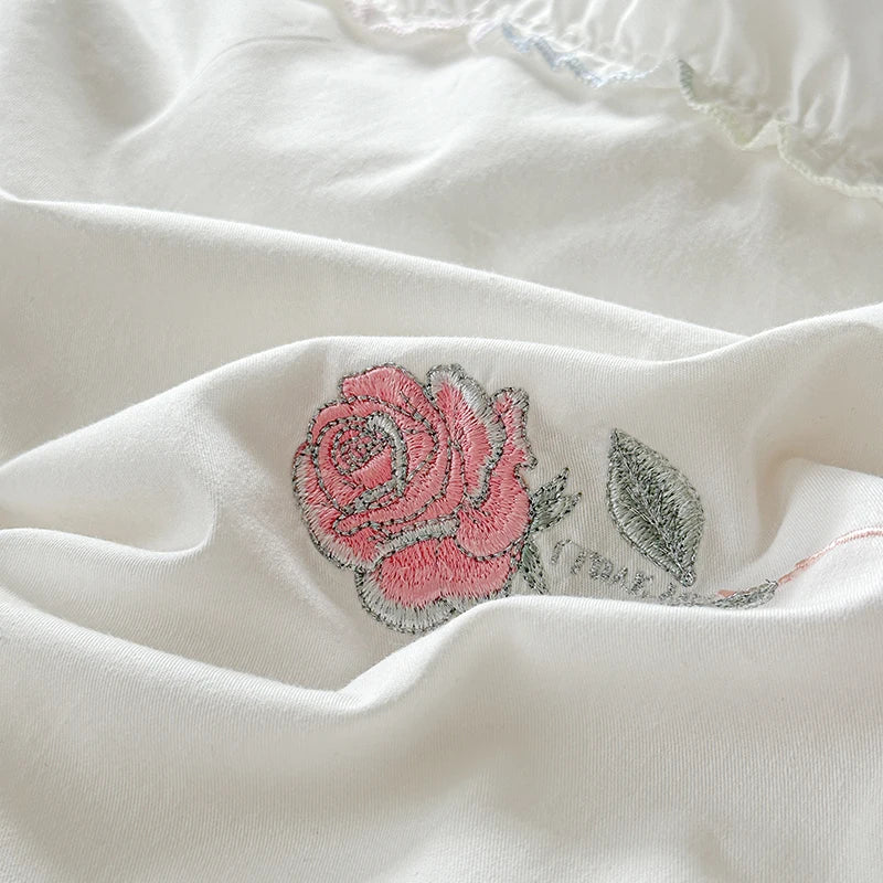Afralia™ Rose Flowers White Cotton Bedding Set with Lace Ruffles
