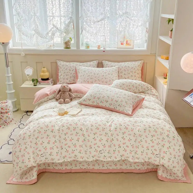 Afralia™ Cartoon Cat Floral Duvet Set, Girls' Pink Bedding Collection