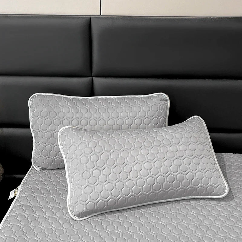 Afralia™ Silk Summer Blanket Set: Latex Fitted Sheet, Pillowcase, Queen Lightweight Comforter