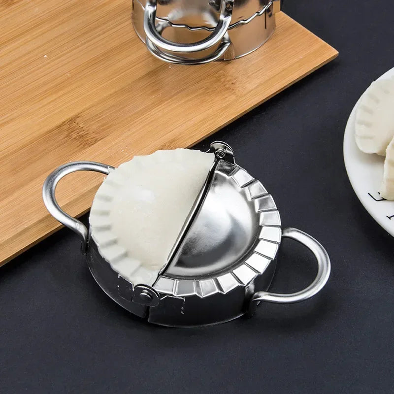 Afralia™ Stainless Steel Dumpling Mold Maker Dough Cutter Pie Pizza Pastry Tools