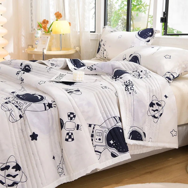 Afralia™ Soft Quilted Bed Blanket for Spring/Summer - Twin/Queen Size Cozy Comforter