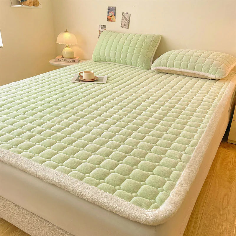 Afralia™ Milk Velvet Printed Mattress Topper: Thick Warm Cartoon Cushion for All Seasons