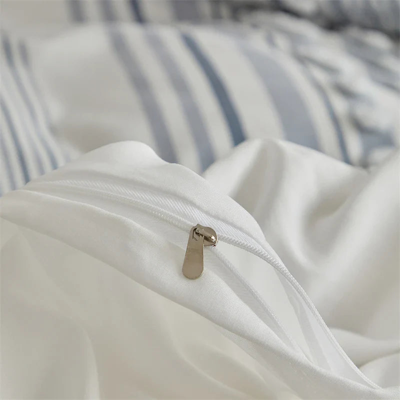 Afralia™ Luxury Striped Cut Flowers King Duvet Set with Tassels & Pillowcases