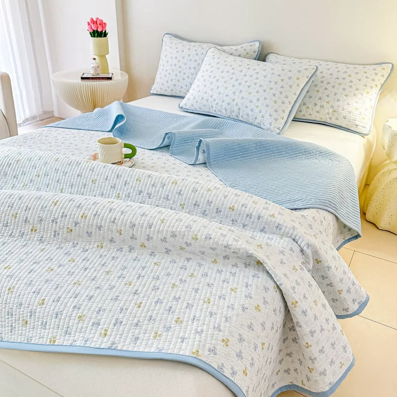 Afralia™ Rural Floral Print Reversible Quilted Bedspread for All Seasons